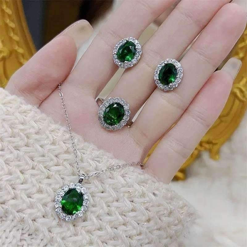 Round Green pendant Set(3items)